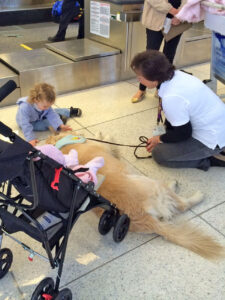 Boss with young child in terminal