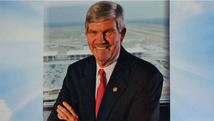 Larry Cox
